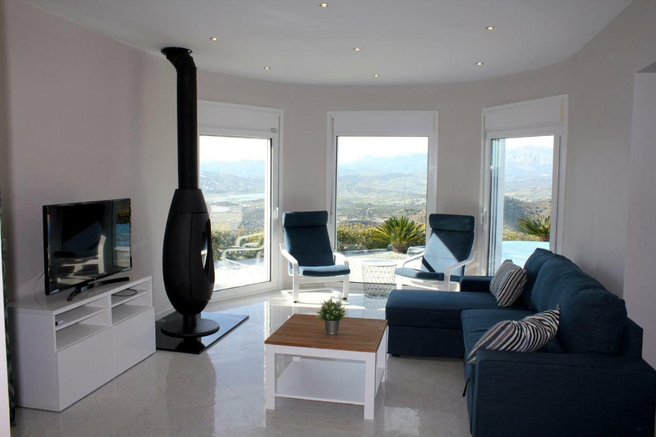 Vila Casa Lucia Canillas de Aceituno Exteriér fotografie